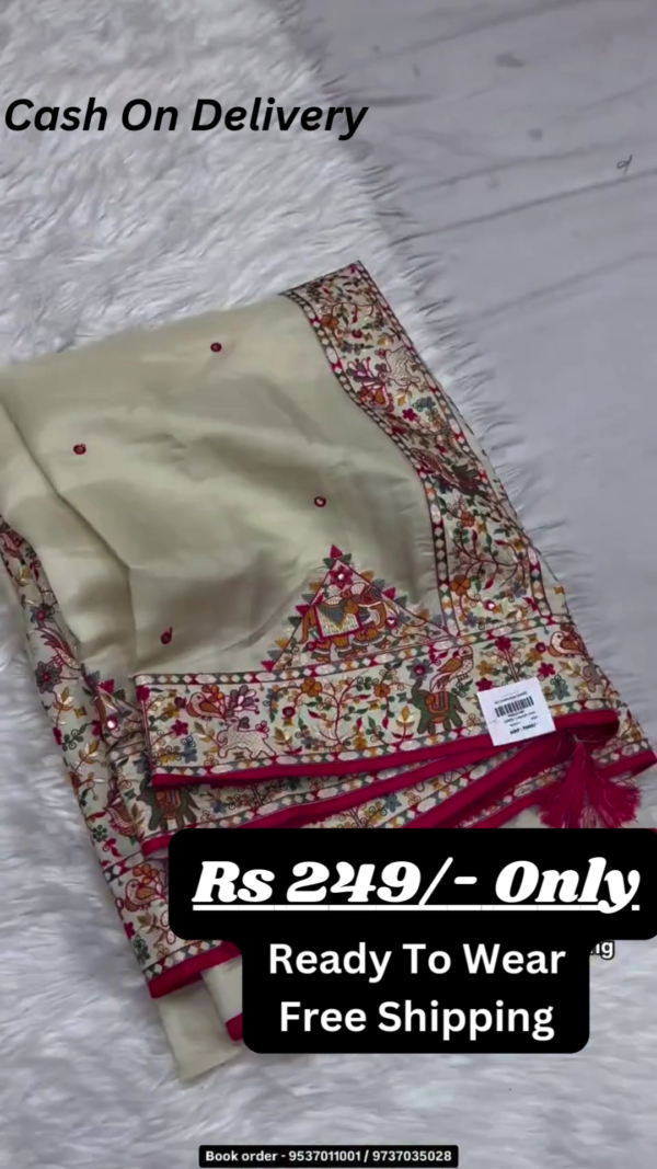 Elegant Patola Printed Silk Saree – A Fusion of Tradition and Contemporary Charm - Image 3