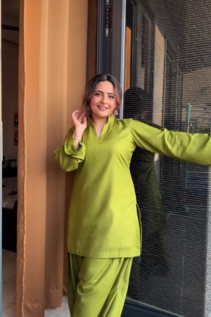 Elegant Green Satin Kurta Set – Luxe Comfort & Grace