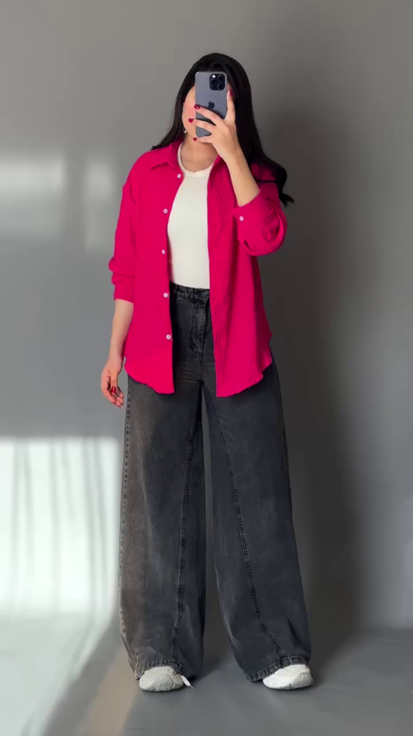 Chic Striped Top with Wide-Leg Trousers Ensemble - Image 6