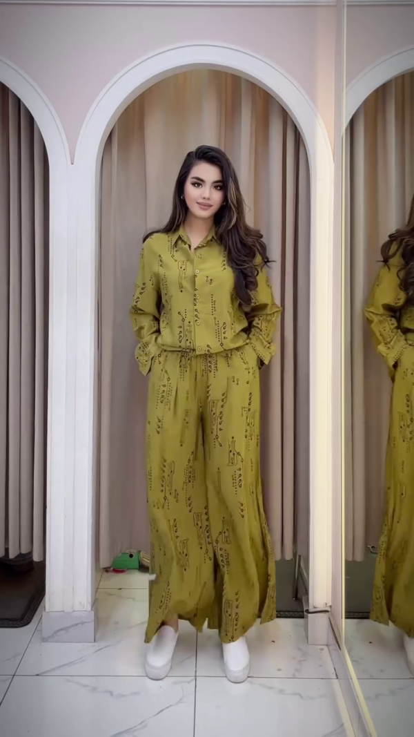 Elegant Printed Co-Ord Set - Versatile Chic in Earthy Tones - Image 5