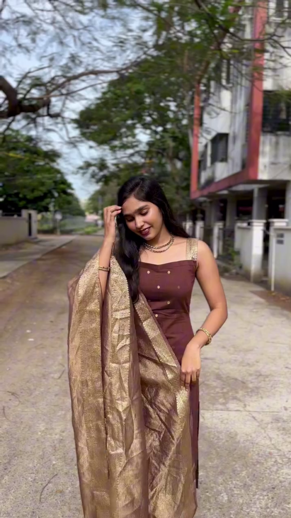 Elegant Ethnic Wear Set with Dupatta – Stylish Brown Ensemble - Image 2