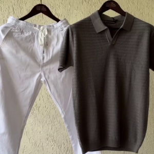 Monochrome Charm – Textured Grey Knit Collar Polo with Crisp White Drawstring Cotton Pants for Men