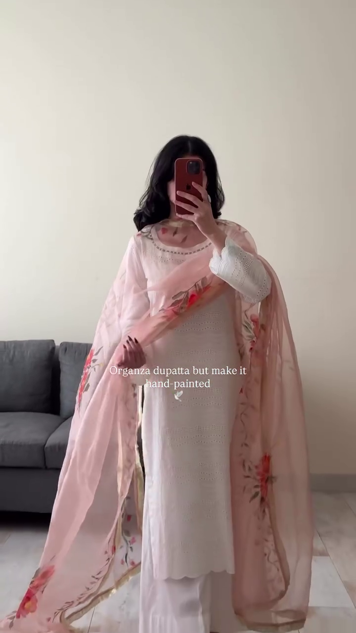 Elegant White Cotton Kurta Set with Hand-Painted Organza Dupatta πΈβ¨ - Image 4