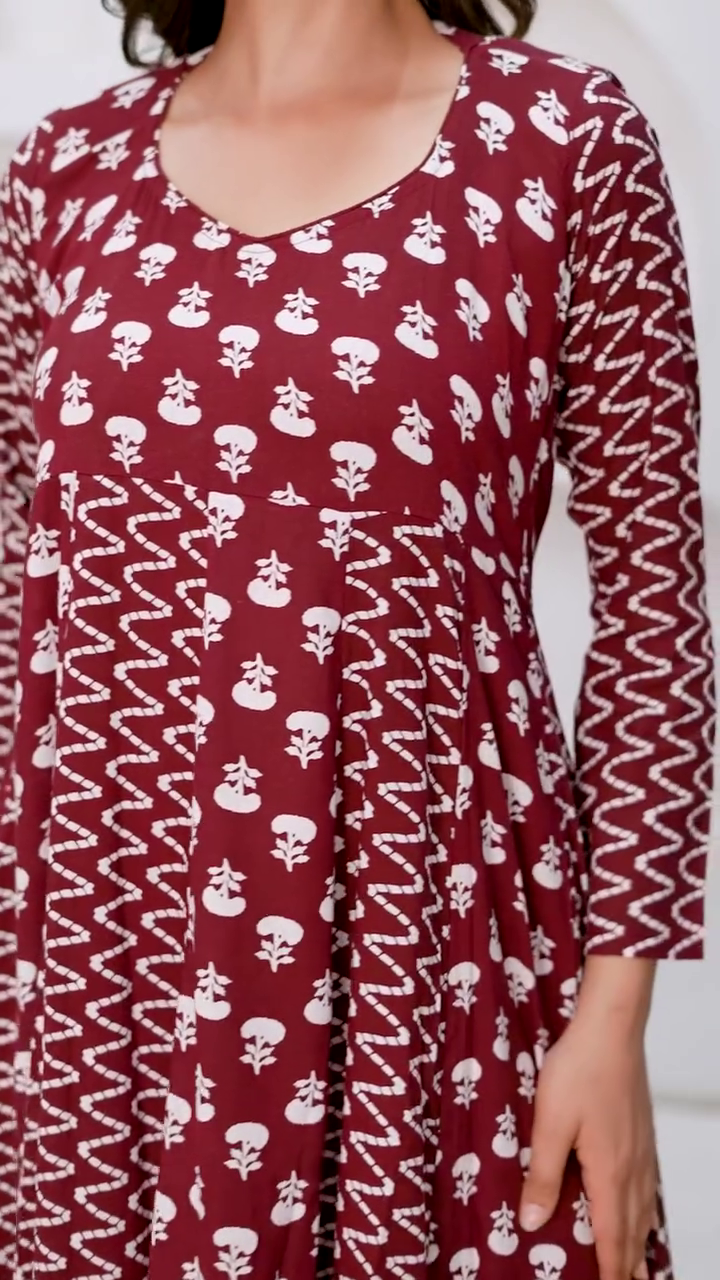 Maroon & White Printed Cotton Anarkali Set - Image 4