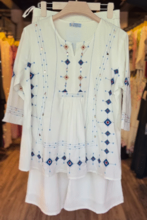 White Embroidered Kurta Set – Mirror Work & Boho Motif Accents
