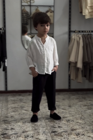 π¦ Boysβ Classic Linen Blend White Kurta Shirt with Relaxed Fit & Black Cotton Trousers β Minimalist Ethnic-Casual Outfit Set for Kids π¦