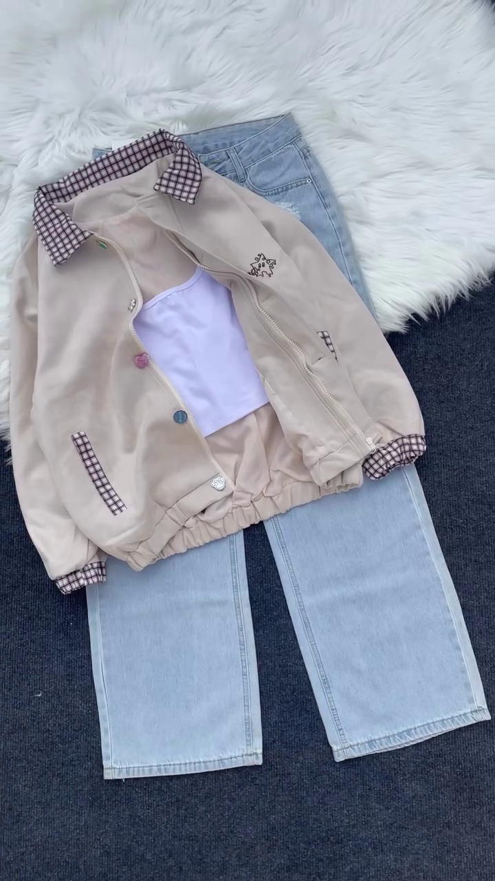 🌸 Women’s Pastel Pink Reversible Jacket with Checked Collar & Pocket Details – Casual Korean Streetwear 🌸 - Image 2