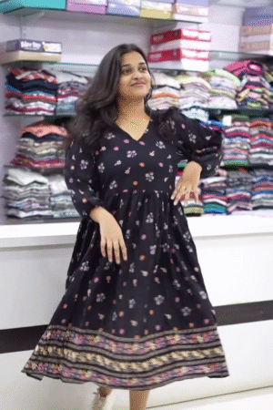 ๐ค Floral Charm Black Printed Midi Dress ๐ผ๐