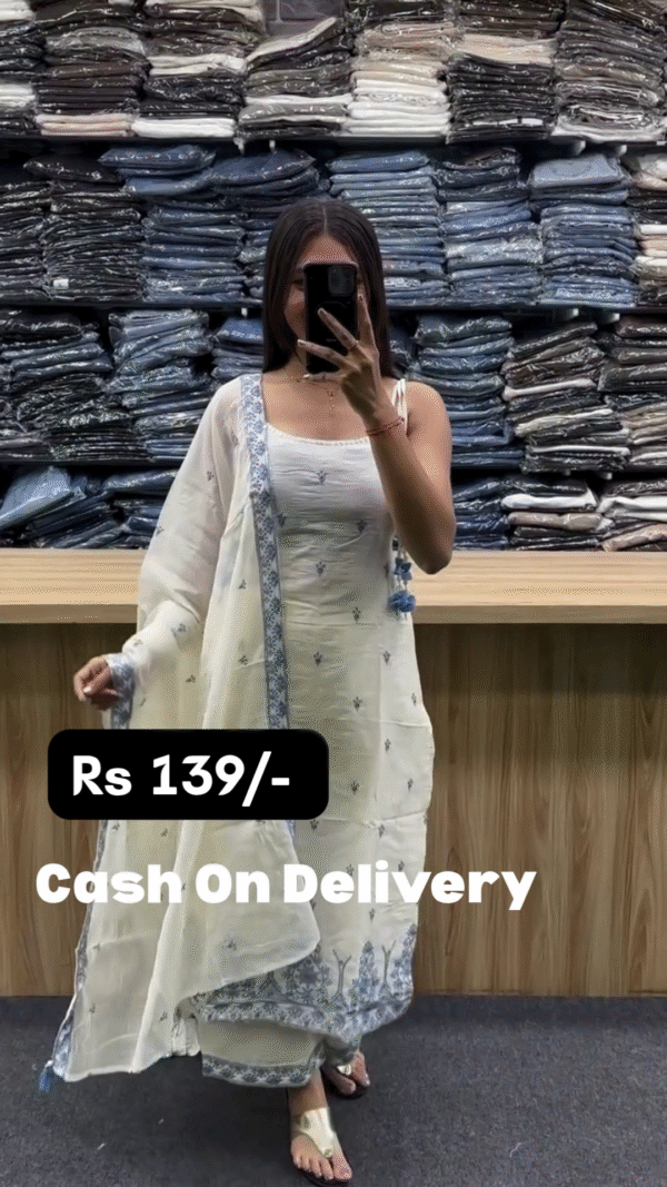 Budget-Friendly Embroidered Ethnic Kurta Set in White 🛍️ - Image 2