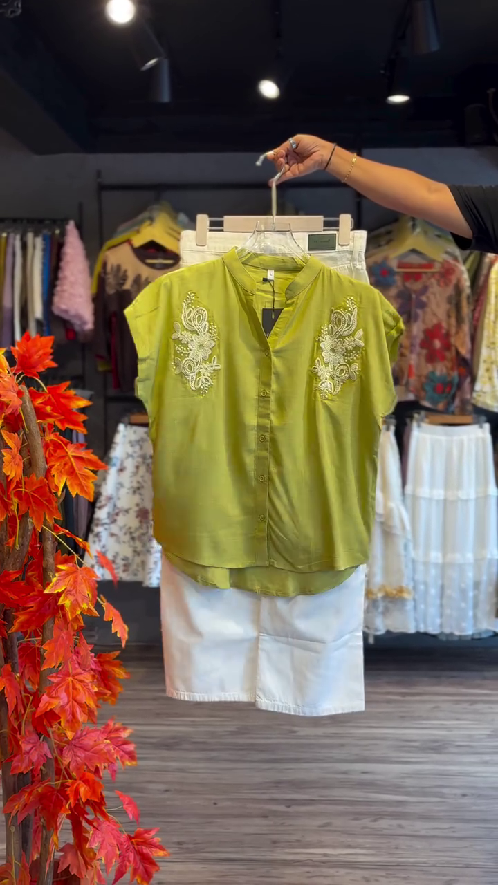 π Olive Embroidered Short Kurti & White Cotton Shorts Set πΌ