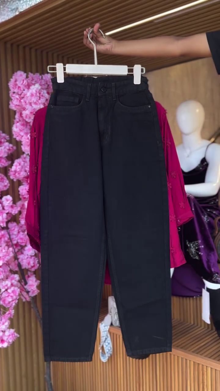 🌺Maroon Floral-Embroidered Cotton Kurta Top with Black Pants – Elegant Everyday Ethnic Wear - Image 2