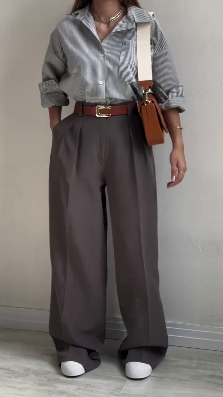 💙Urban Poise Striped Oversized Shirt & Navy Wide-Leg Trouser Set – Minimalist Chic in Motion - Image 3