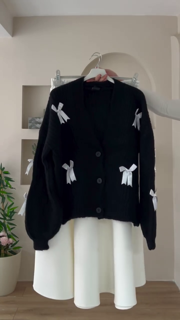 ๐ "Classic Romantic Ribbed Pearl Off-White Cardigan Embellished with Vintage Brown Bows for Lovers of Soft Feminine Dreamy Outfits" ๐โ - Image 2