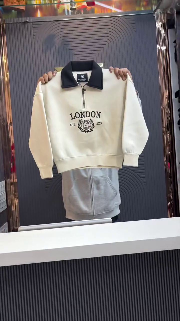 Cream Half‑Zip Contrast Collar “City Crest” Sweatshirt 🤍🖤