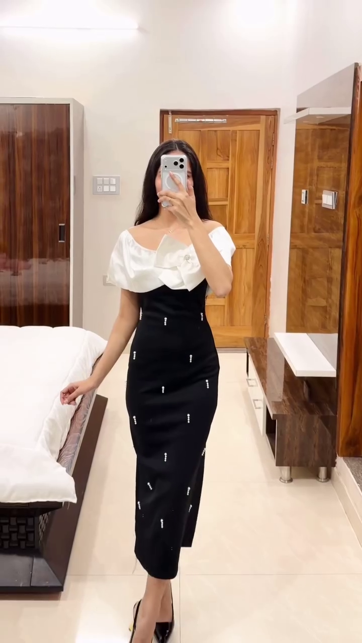 π€β¨ "Midnight Bloom Elegance" β Luxe Black Ruched Asymmetry Dress π€β¨ - Image 4