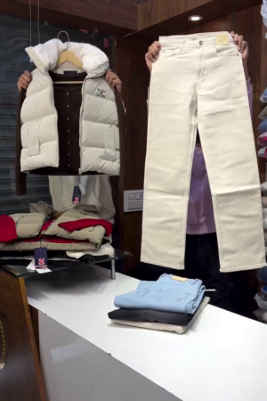 π§₯π€ "Ivory Ember" β Cream & Brown Puffer Vest with Cozy Flair π§₯π€