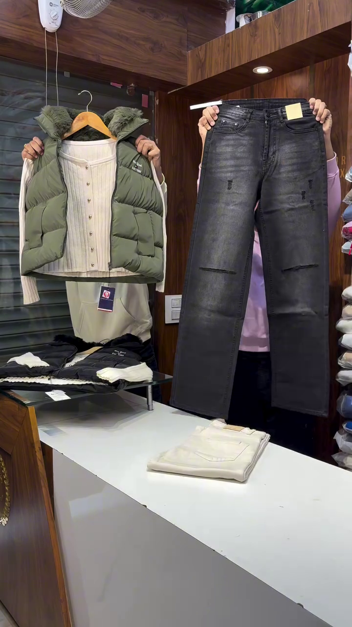 π§₯π€ "Ivory Ember" β Cream & Brown Puffer Vest with Cozy Flair π§₯π€ - Image 3