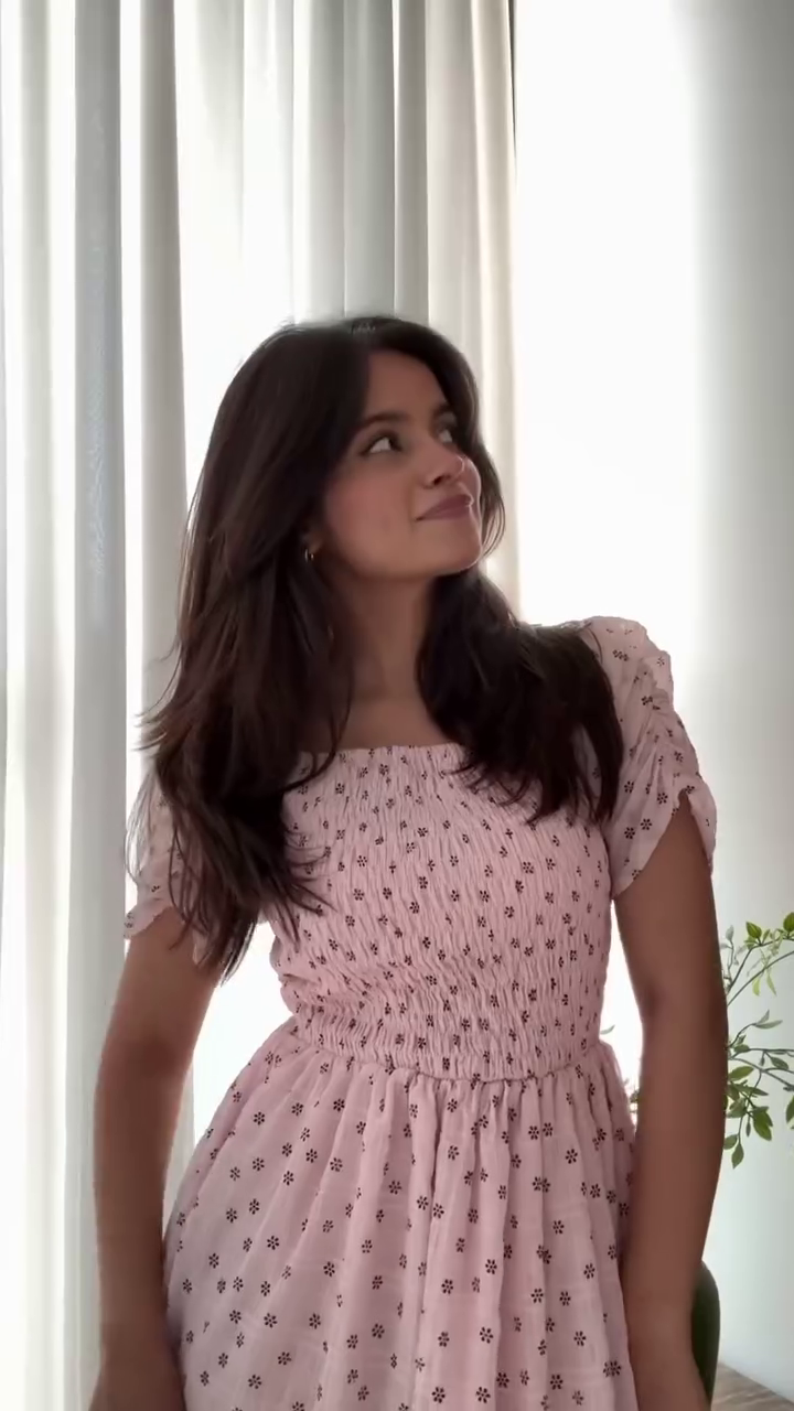 Soft Pink Puff‑Sleeve Square‑Neck Tiered Maxi Dress with Gathered Waist for Everyday & Brunch Outfits” 🌸 - Image 3