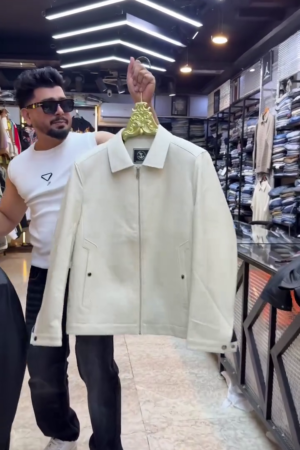 Cream Minimalist Zip‑Front Formal Jacket with Shirt Collar and Side Pockets for Smart Casual & Office Wear” 🤍