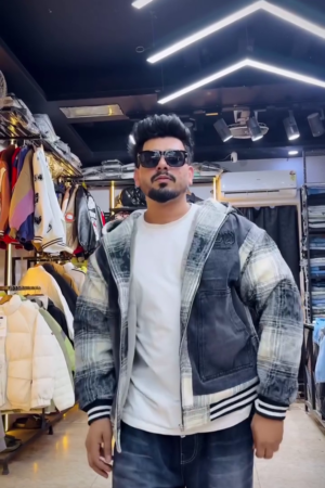 Grey Plaid & Washed Denim Panel Zip Hoodie Jacket with Striped Rib Hem for Casual Winter Street Style” 🧥