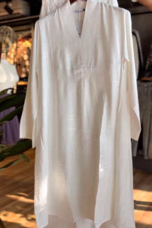 Ivory Mist Co-Ord Set – Where Minimalism Meets Elegance