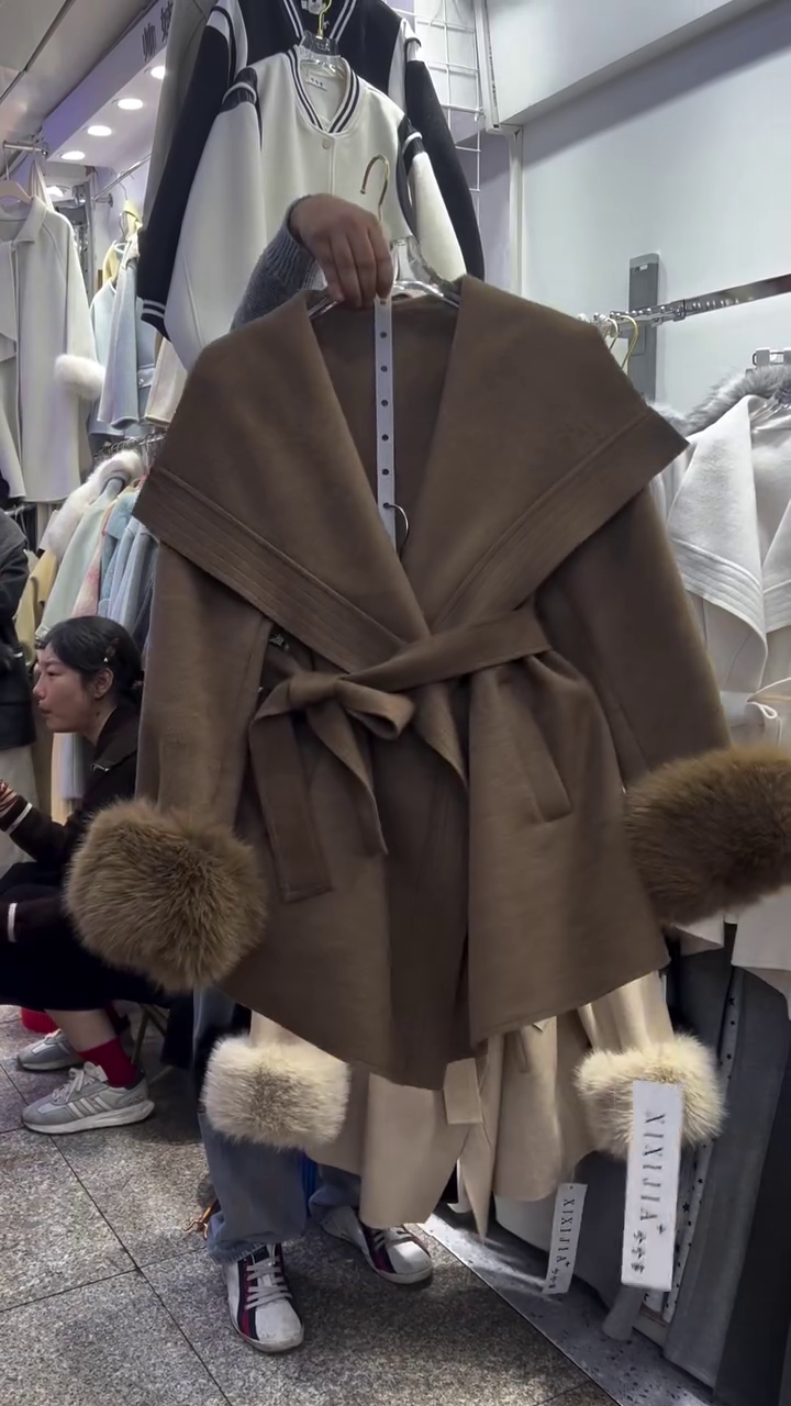 ❄️Winter Luxe White Faux Fur Cuff Belted Coat With Elegant Drape Collar & Soft-Touch Warmth❄️ - Image 2