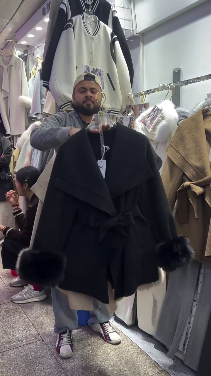 ❄️Winter Luxe White Faux Fur Cuff Belted Coat With Elegant Drape Collar & Soft-Touch Warmth❄️ - Image 4