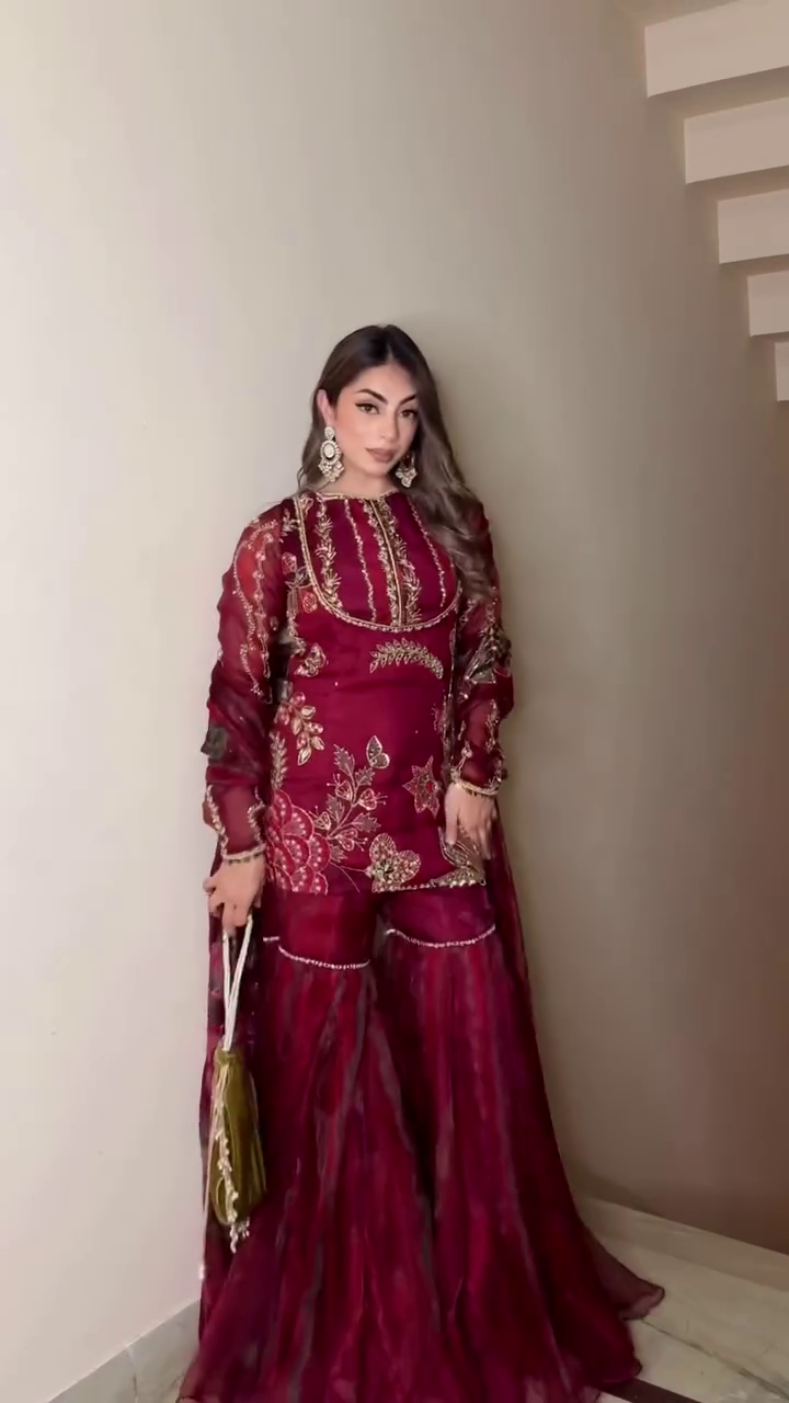 Majestic Maroon Heavy Embroidered Kurti–Sharara Set with Luxe Sheer Dupatta & Golden Threadwork Detailing ✨💃🌺🪡