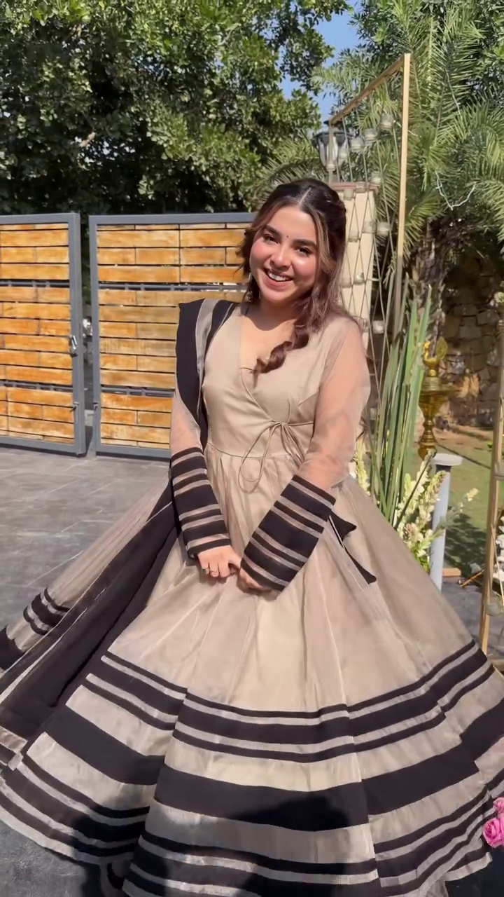 Midnight Muse Elegance ๐ค Black & Beige Velvet Lehenga with Sheer Sleeves and Gold Accents โ Luxe Twilight Edition ๐๐"