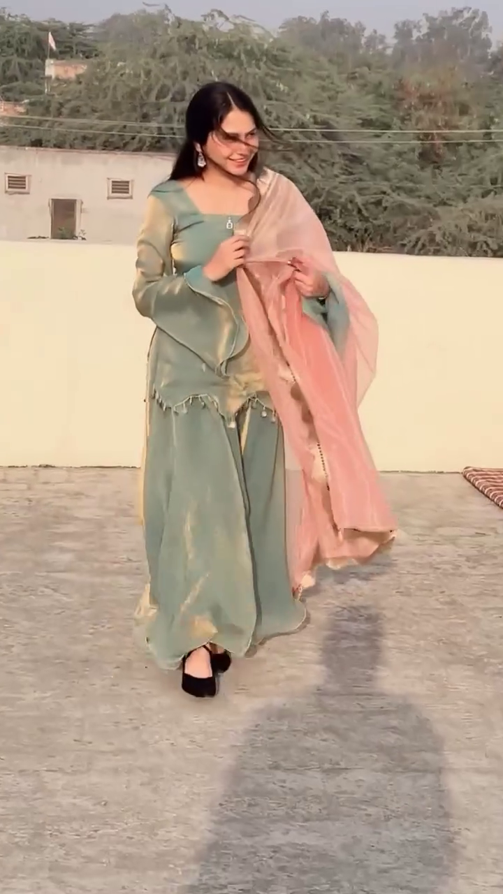 Verdant Royal Harmony πΏ Green & Gold Kurta Palazzo Set with Blush Pink Dupatta, Zari Embroidery & Ethnic Elegance β Terrace Bloom Edition π
π«"